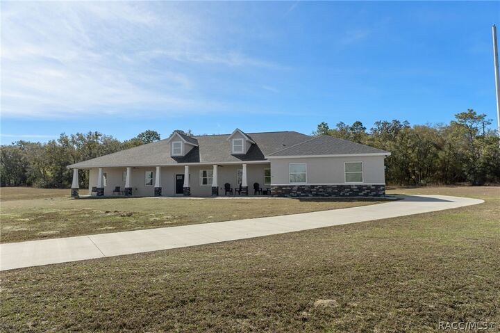Property Photo:  74 E Dusty Court  FL 34442 