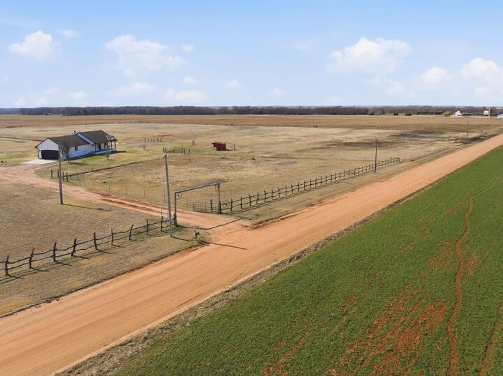 Property Photo:  15477 SE 40 St  KS 67025 