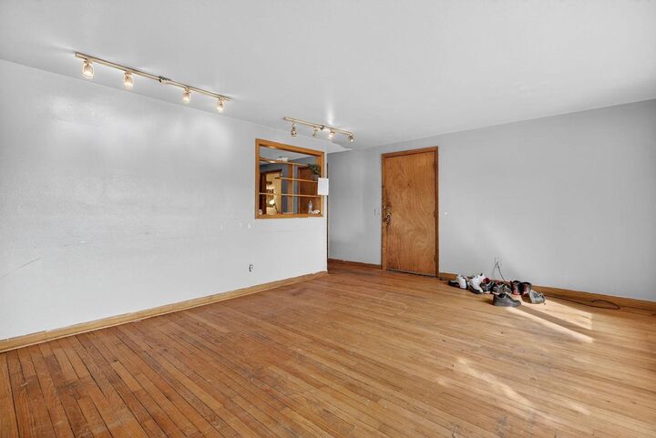 Property Photo: 5710 Russett Road WI 53711