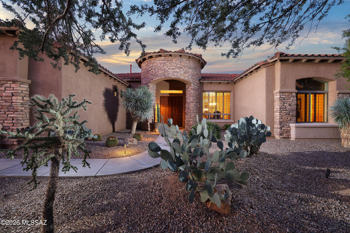 Property Photo:  5950 W Double Green Lane  AZ 85658 