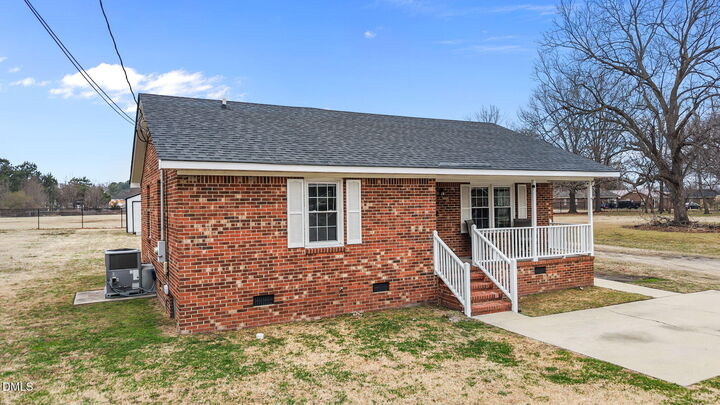 Property Photo:  1000 S Washington Street  NC 27801 