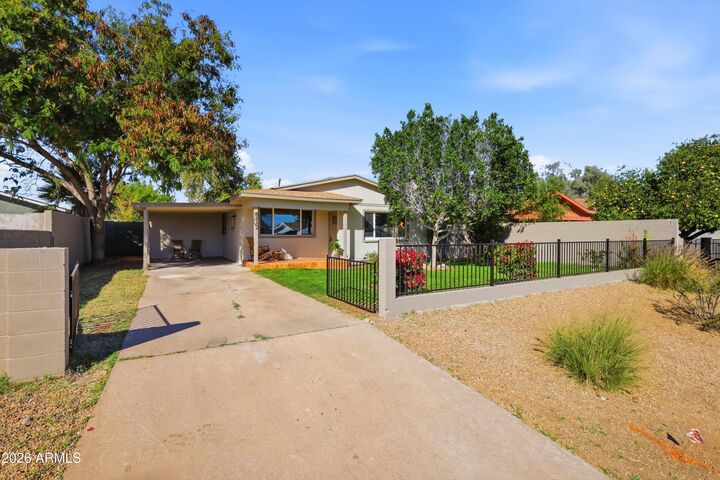 Property Photo:  8112 E 1st Avenue  AZ 85208 