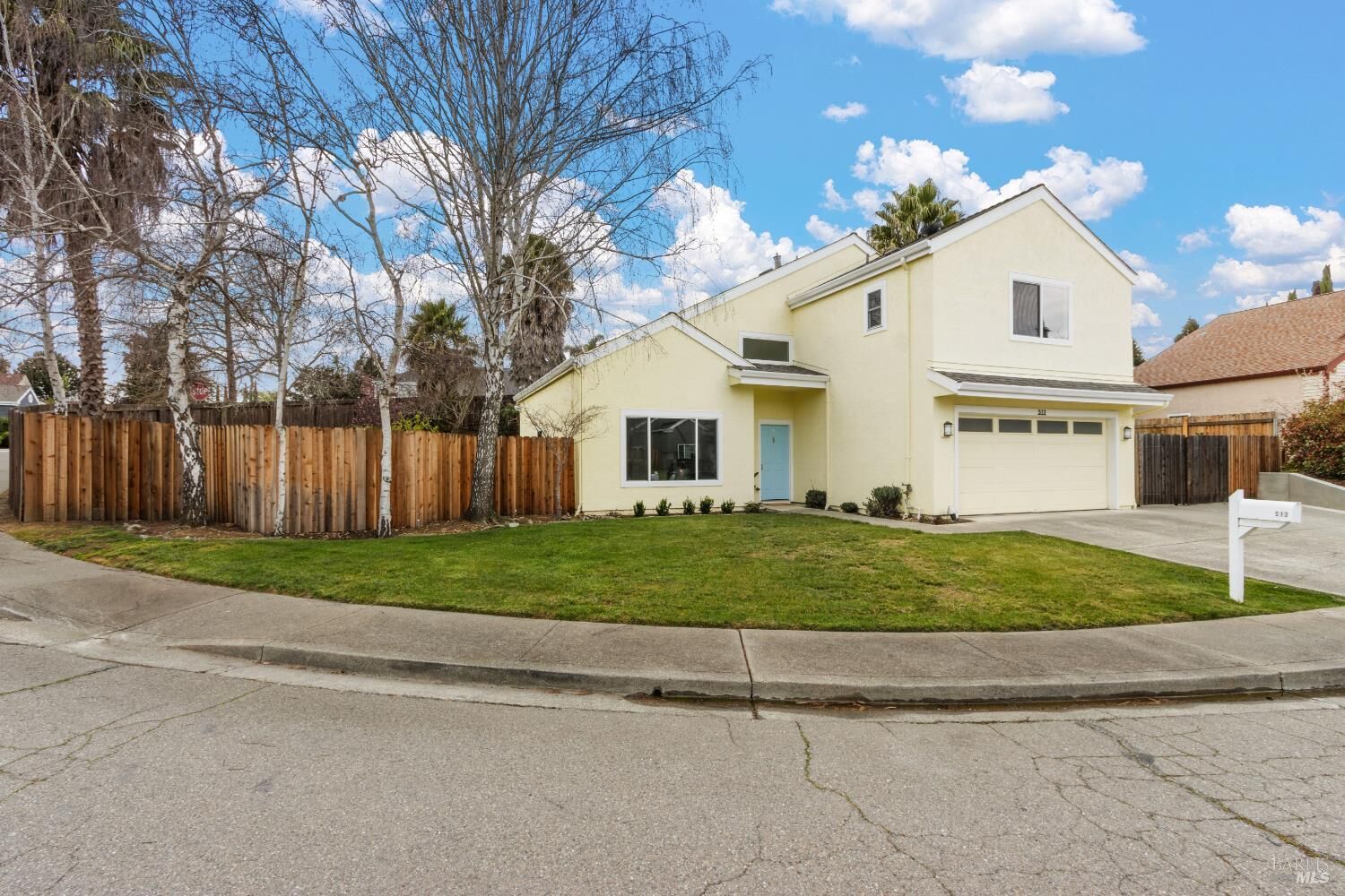 Property Photo: 513 Toyon Place CA 94510