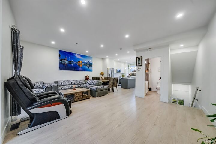 Property Photo: 6138 128 Street 33 BC V3X 1T1