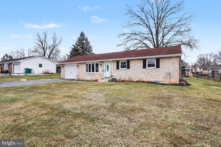 Property Photo:  930 Forge Road  PA 17015 