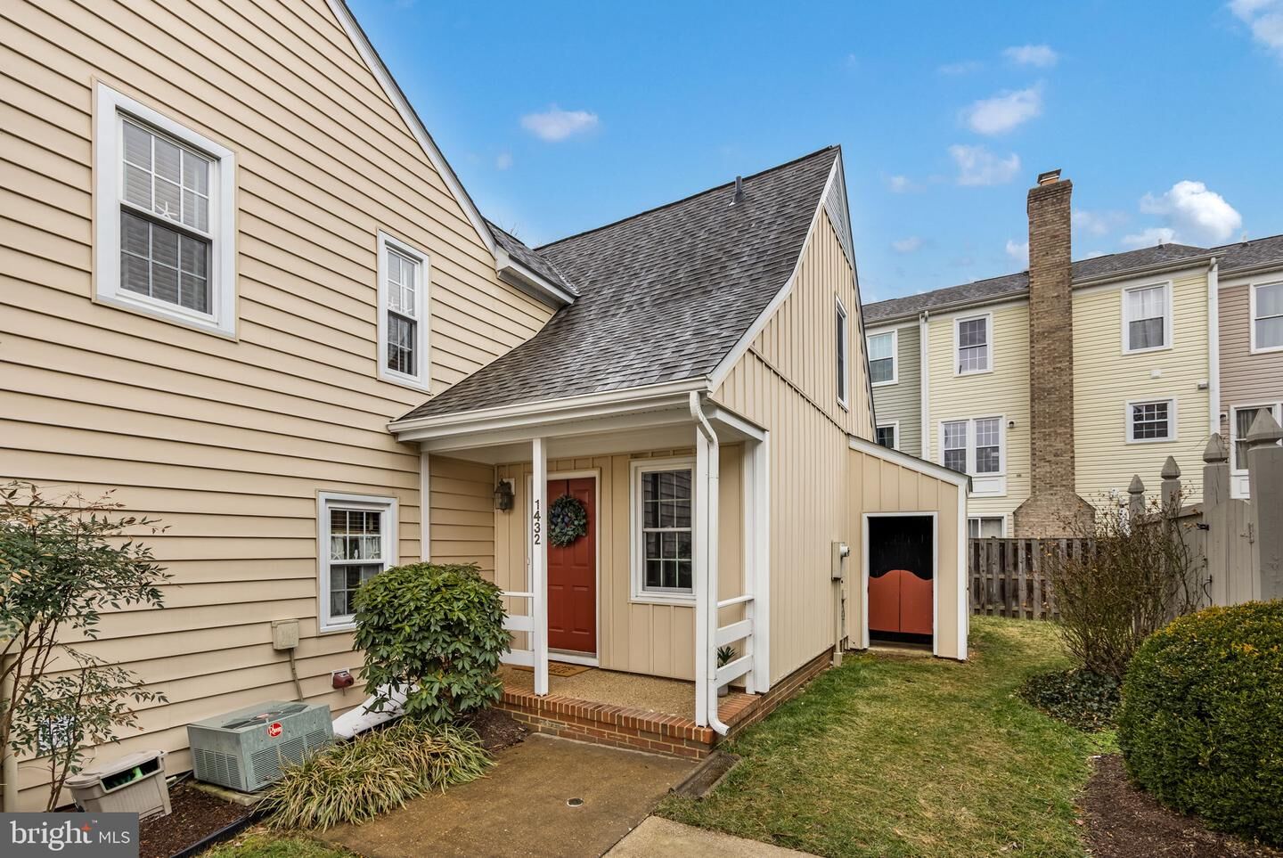 Property Photo:  1432 Kenmore Avenue  VA 22401 