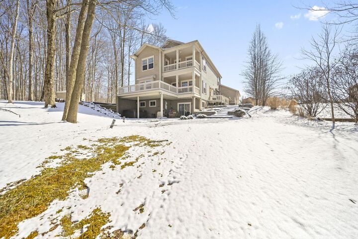 Property Photo:  7326 State Route 19  OH 43338 