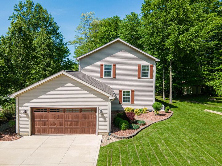Property Photo: 7326 State Route 19 OH 43338