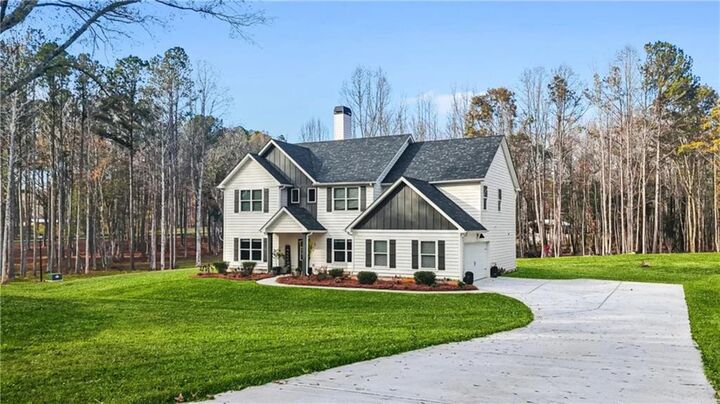 Property Photo:  435 Paynes Lake Road  GA 30116 