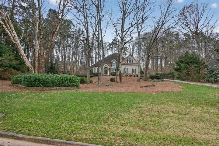 Property Photo: 4737 Talleybrook Drive NW GA 30152