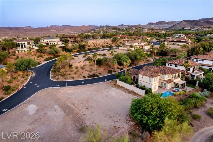 Property Photo:  12 Via Modena Court  NV 89011 