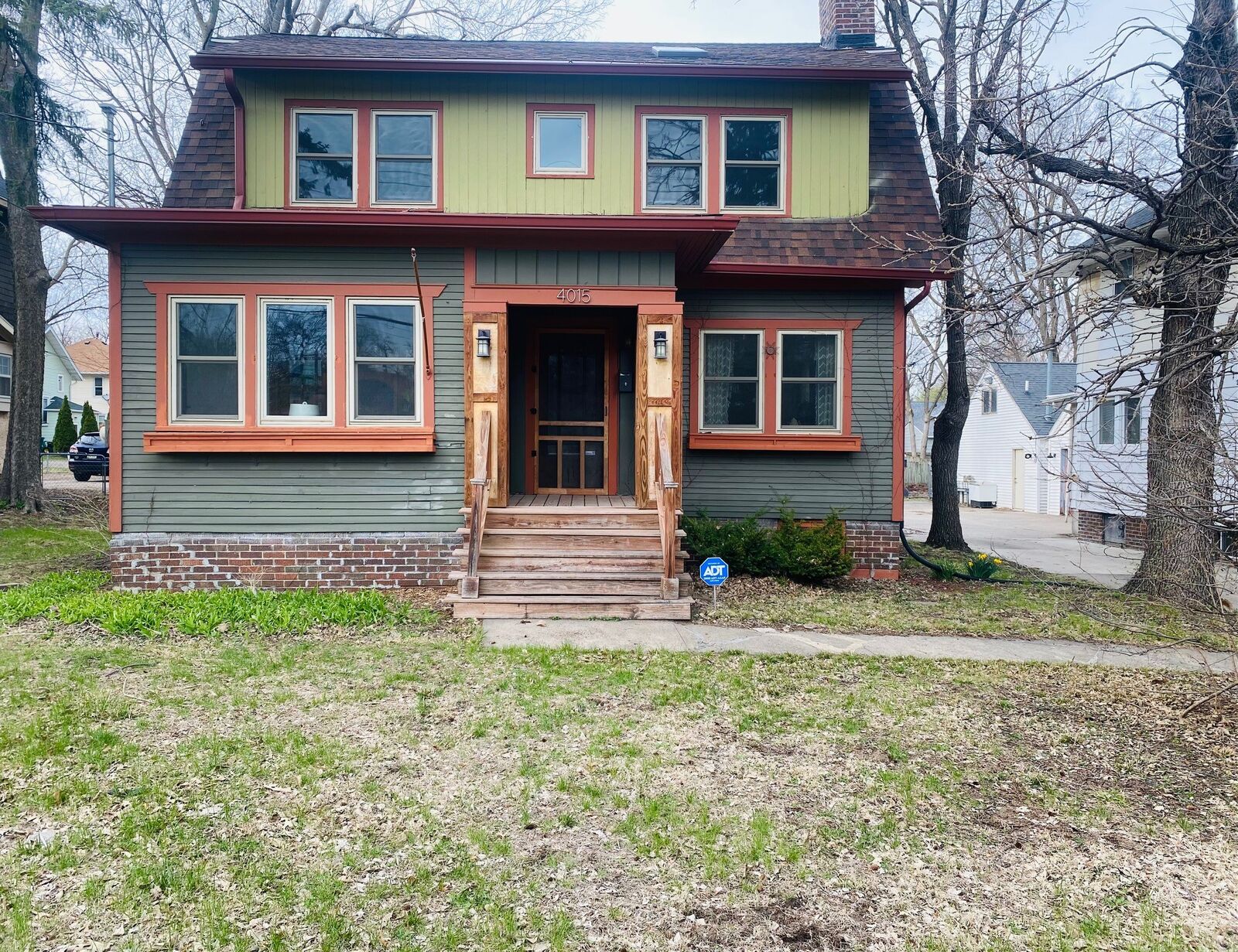 Property Photo:  4015 University Avenue  IA 50311 