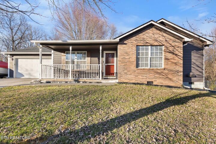 Property Photo:  8272 Oak Terrace Lane  TN 37849 