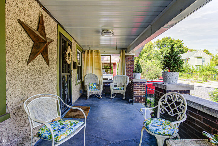 Property Photo:  30 S Gladstone Avenue  IN 46201 