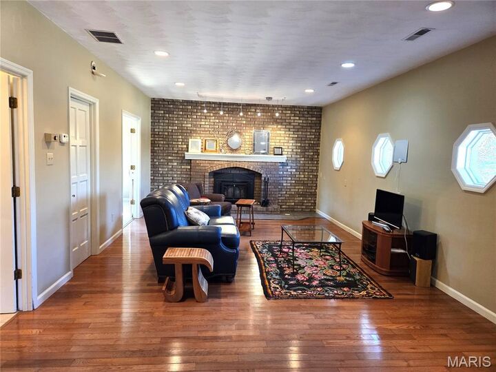 Property Photo:  11074 Scorpion Road  MO 63028 