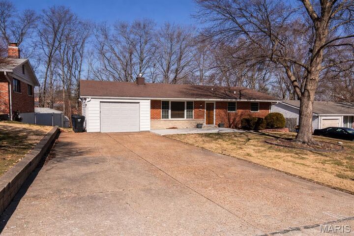 Property Photo:  2341 Buller Drive  MO 63114 