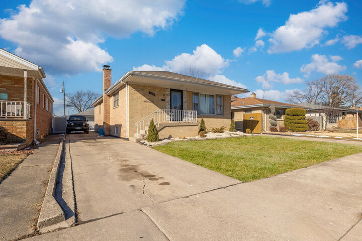 Property Photo:  14524 S Campbell Avenue  IL 60469 