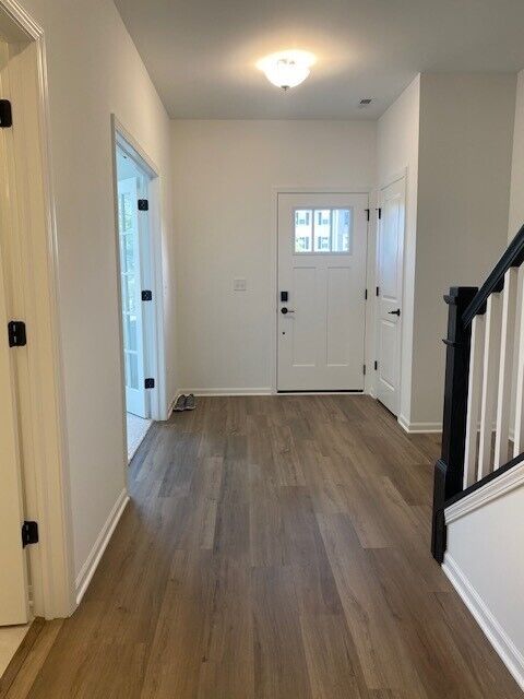 Property Photo: 4515 Chelsea Manor Circle 4515 IL 60504