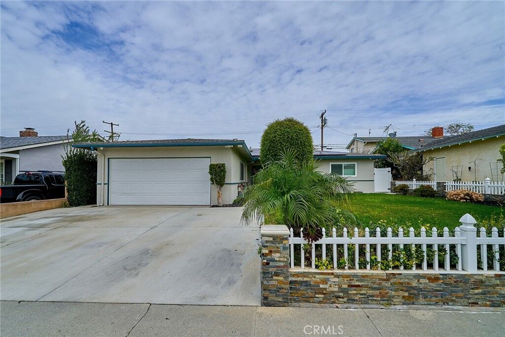 Property Photo:  2401 Foxdale  CA 90631 