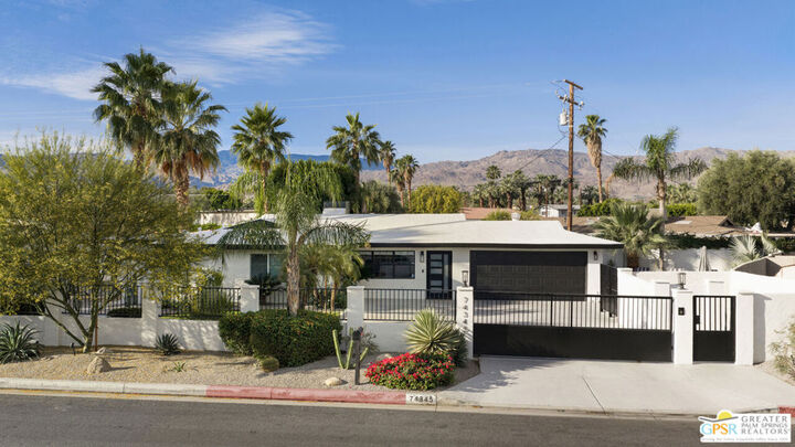 Property Photo:  74345 De Anza Way  CA 92260 