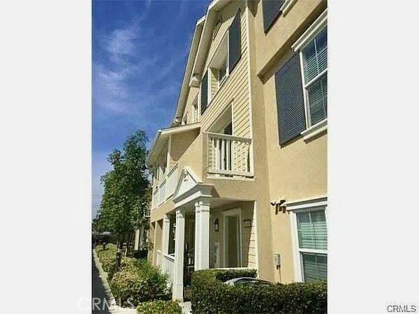 Property Photo:  1415 Abelia  CA 92606 