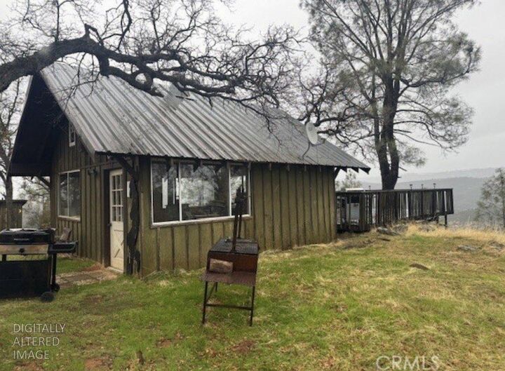 Property Photo: 10662 Penon Blanco Lookout CA 95311