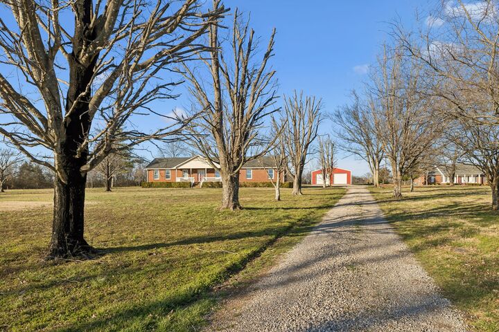 Property Photo: 353 Branham Mill Rd TN 37066