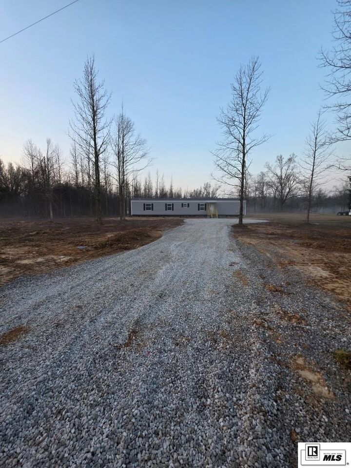 Property Photo:  22 Tarver Road  LA 71259 