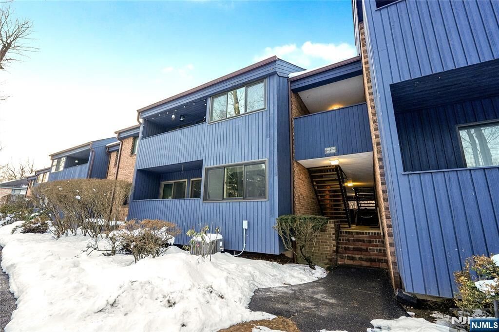 Property Photo:  2213 Hilltop Road  NJ 07430 