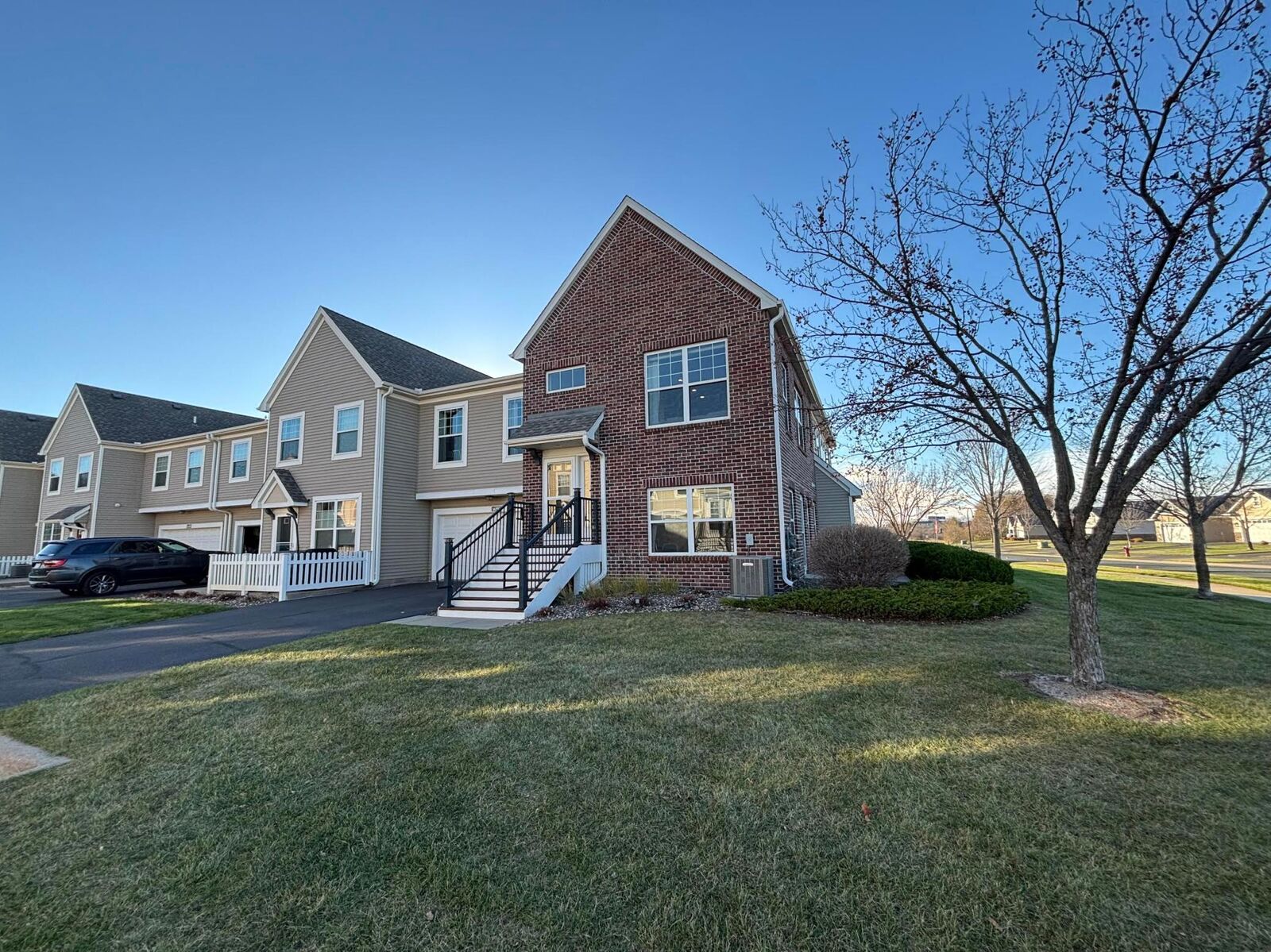 Property Photo:  16592 72nd Court NE  MN 55330 