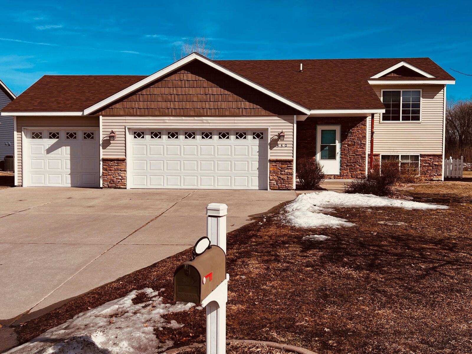 Property Photo:  440 22nd Avenue N  MN 56377 