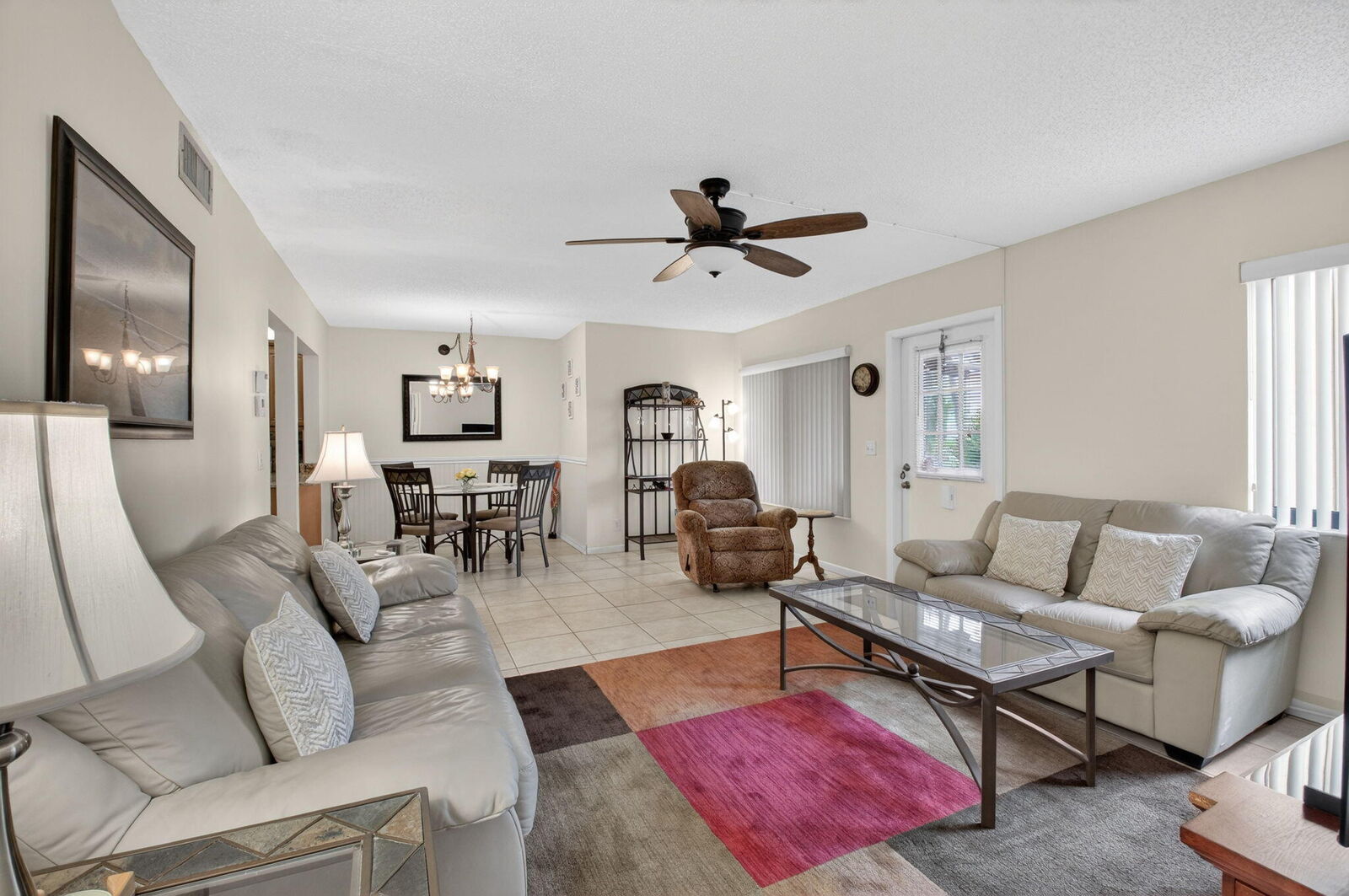 Property Photo: 409 Pine Glen Lane C-1 FL 33463