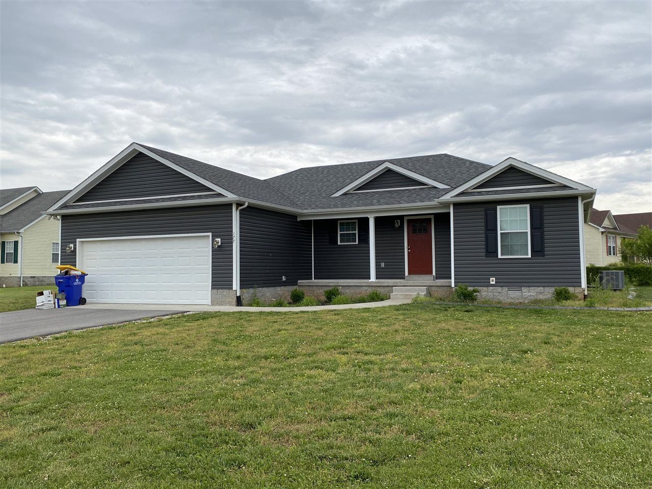 Property Photo:  177 Pembroke Court  KY 42101 