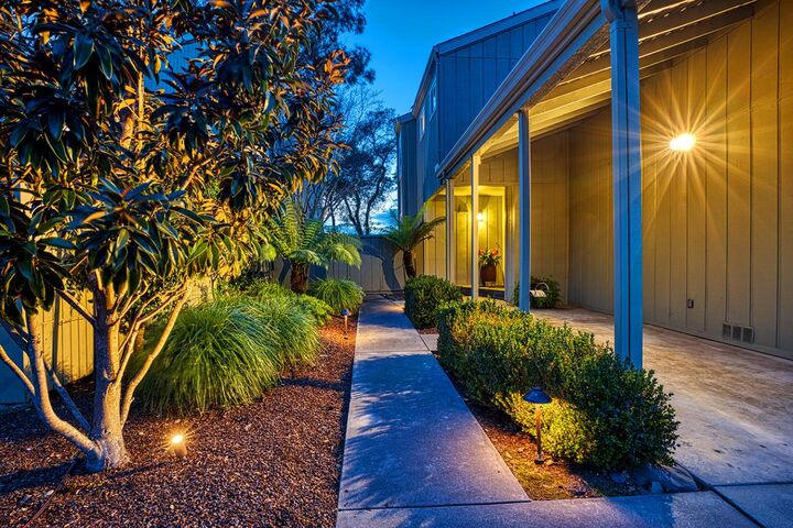 Property Photo:  11 Berkeley Court  CA 95062 