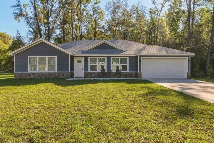 Property Photo:  2017 Pemberton Court  FL 32308 