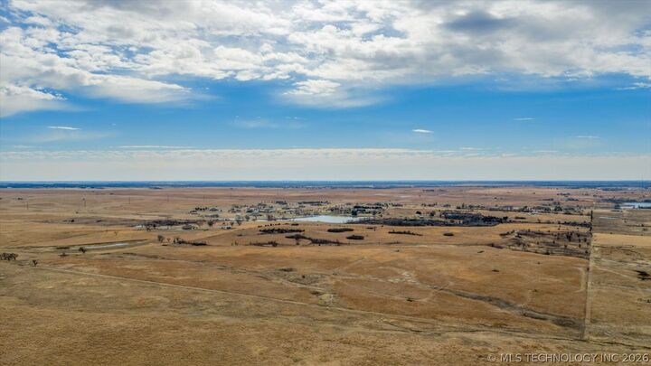 Property Photo:  399748 W 1781 Drive  OK 74006 