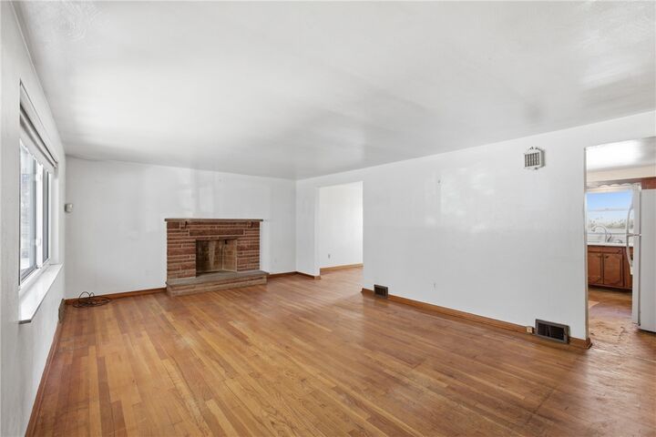 Property Photo:  7303 Whipple St  PA 15218 