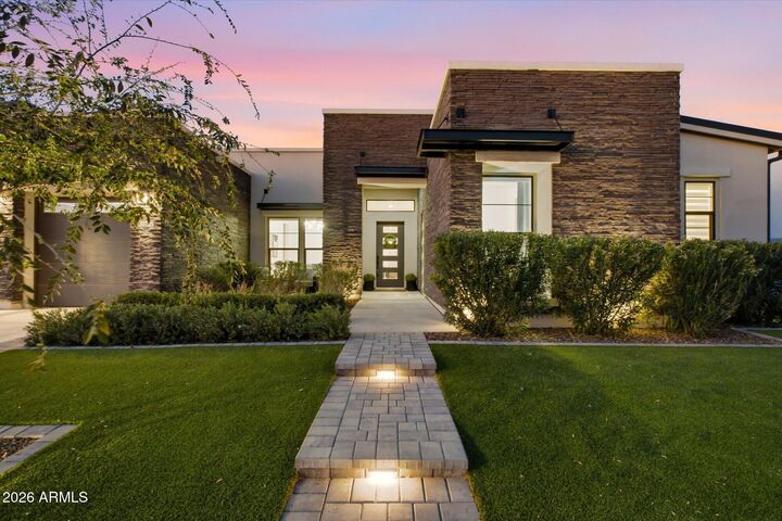 Property Photo:  20728 E Indiana Avenue  AZ 85142 