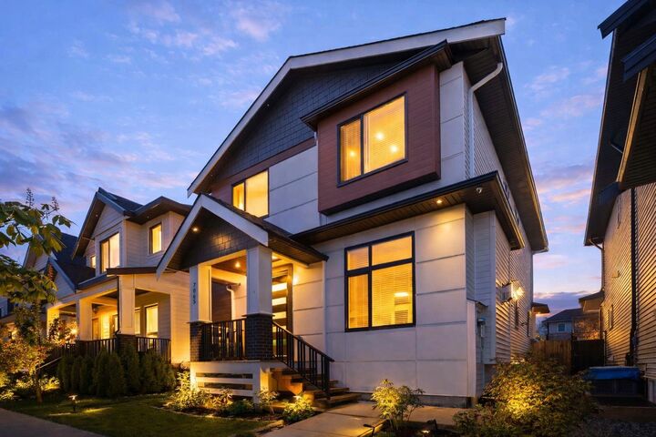 7065 194A Street — photo 1