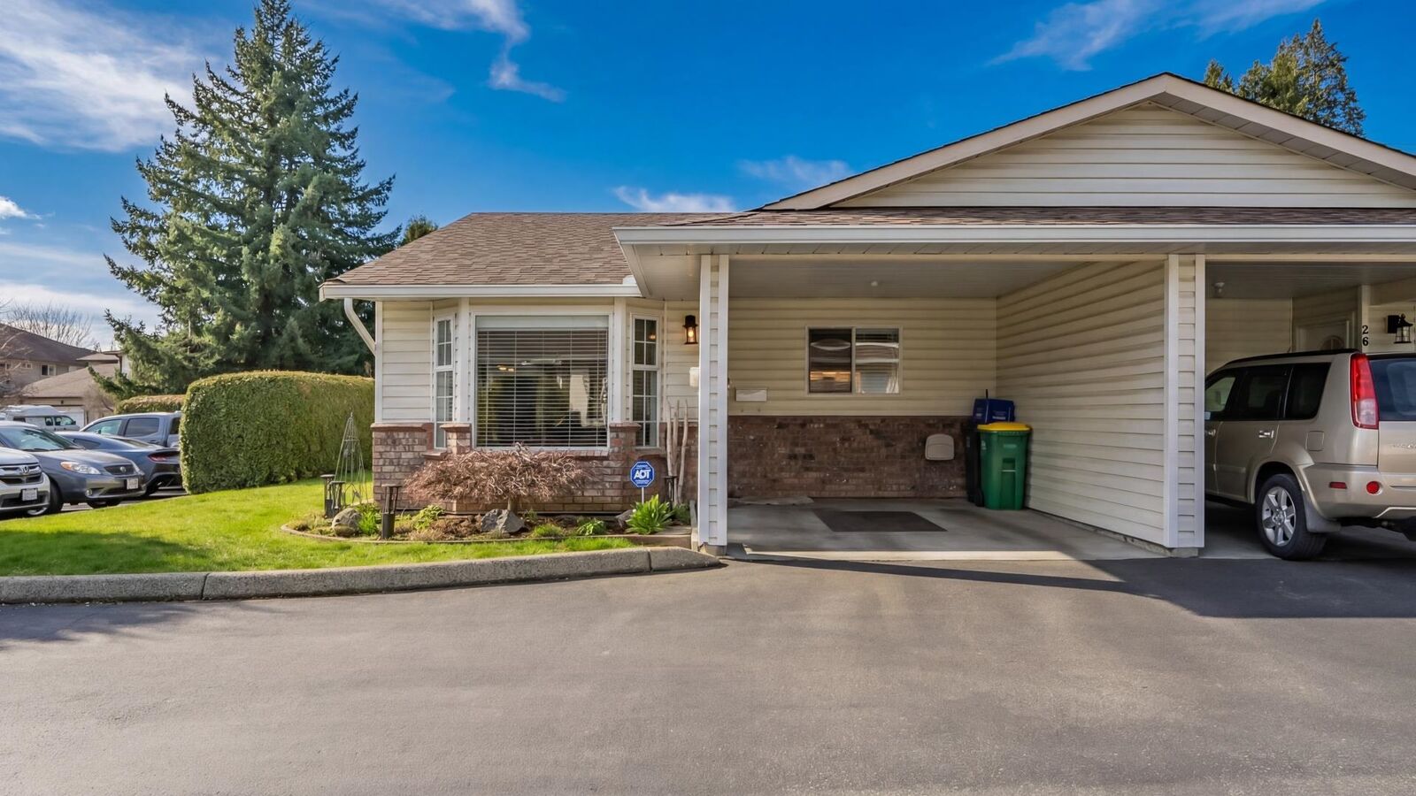 Property Photo: 12276 189A Avenue 25 BC V3Y 2G2