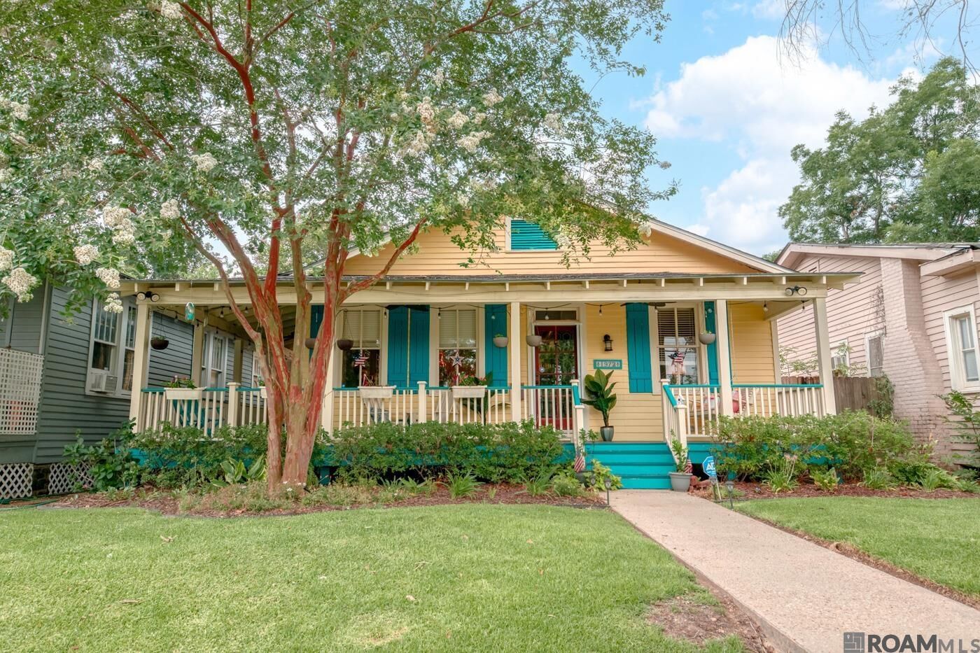 Property Photo:  1972 Government St  LA 70806 