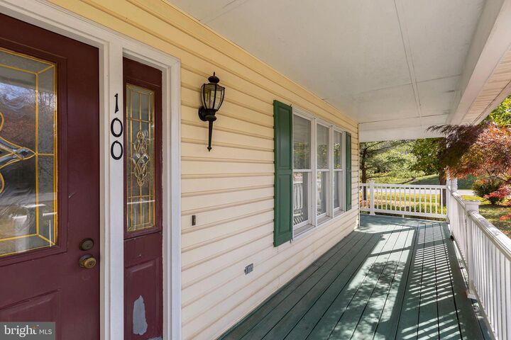 Property Photo:  100 Winns Circle  VA 22602 
