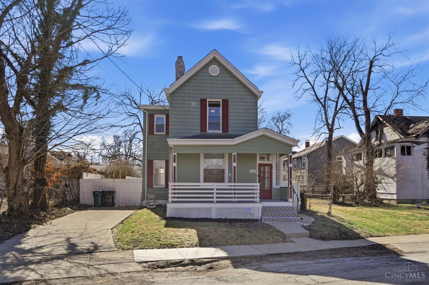 Property Photo: 6009 Erie Avenue OH 45227