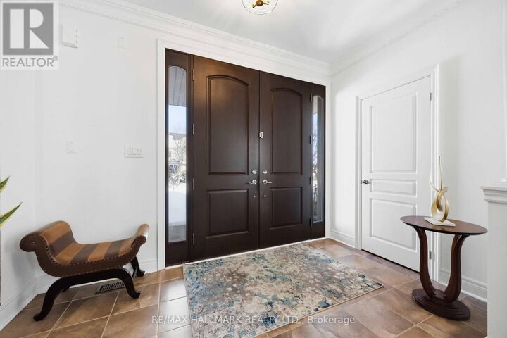 Property Photo: 40 Sweet Anna Court ON L6A 4E3