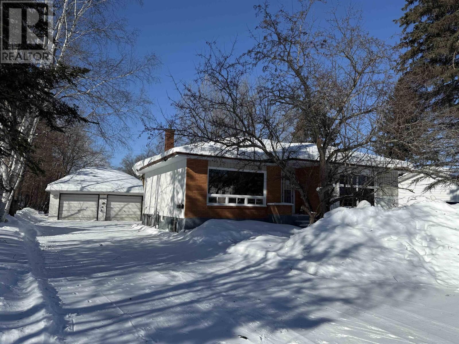 Property Photo:  88 Rourke Ave  ON P8N 2N4 