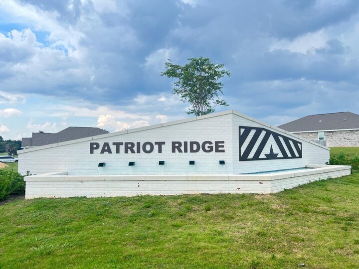 Property Photo:  4700 Marine Loop  FL 32539 