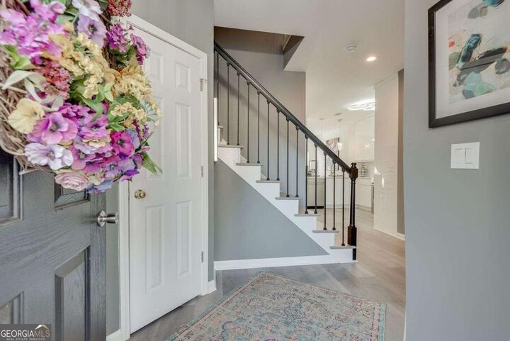 Property Photo:  101 Creekwood Drive  GA 30188 