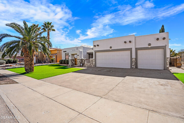 Property Photo: 732 Oscar Perez Avenue TX 79932