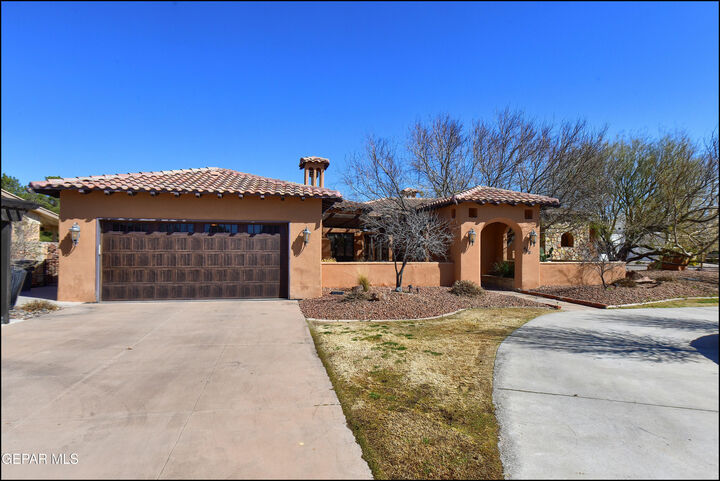 Property Photo: 468 Country Oaks Drive TX 79932