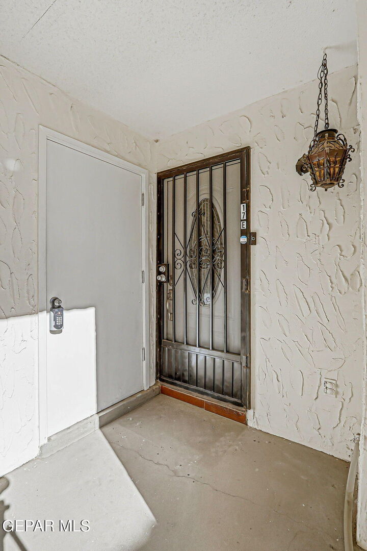 Property Photo:  6201 Escondido Drive #17E  TX 79912 